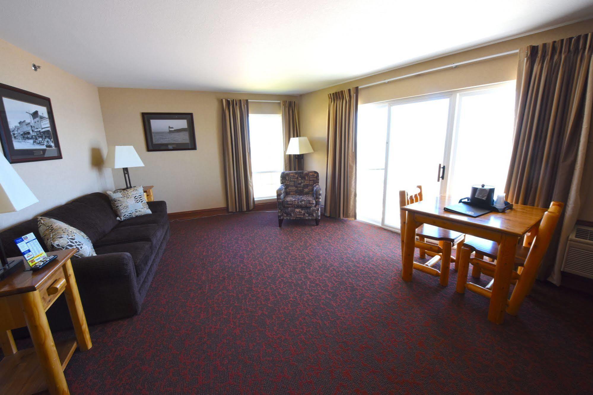 Bridge Vista Beach Hotel And Convention Center Mackinaw City Luaran gambar